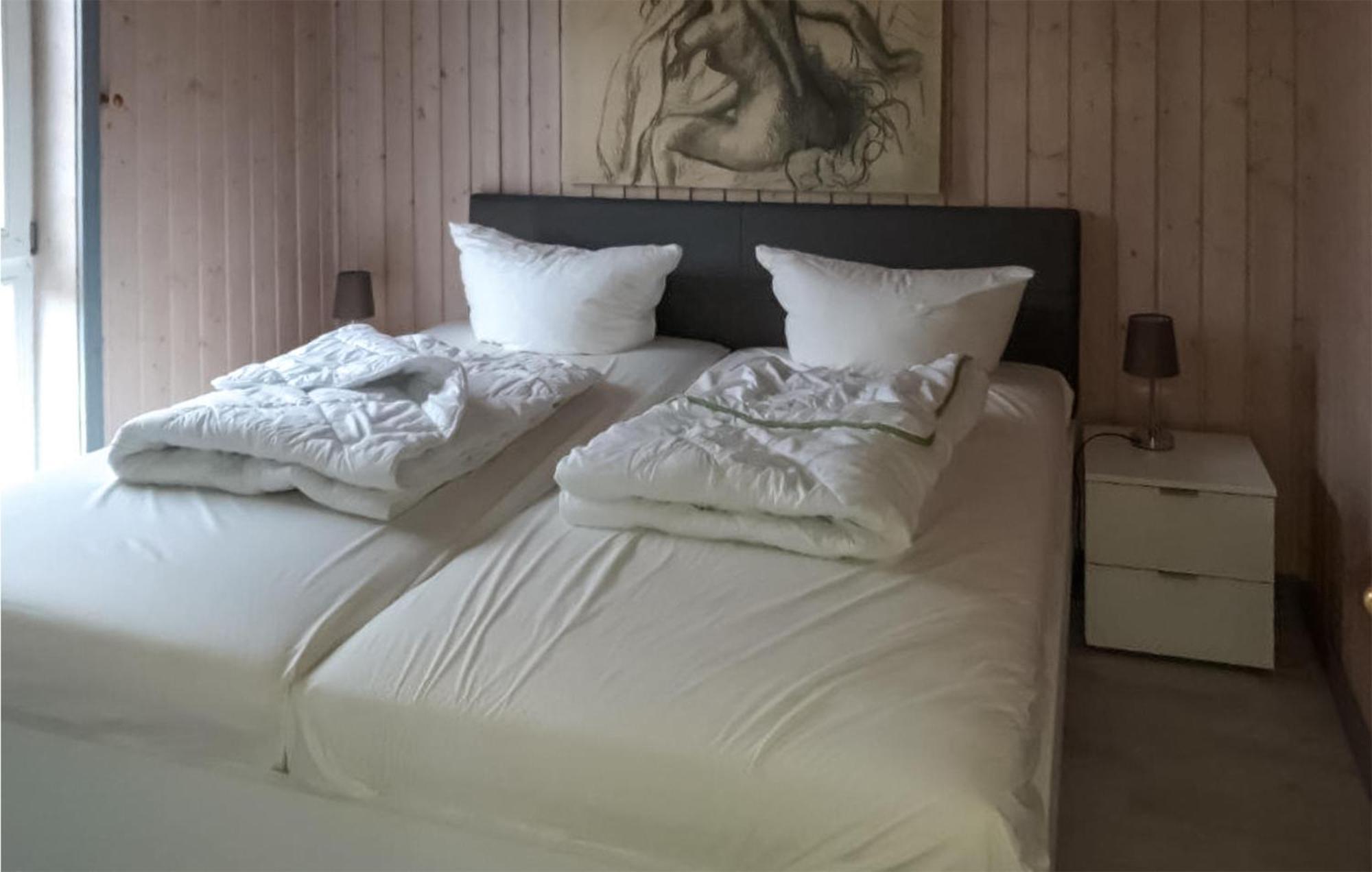 2 Bedroom Nice Home In Rechlin Esterno foto